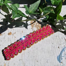 Pink med sten hrpynt med 10 cm spnde No.9