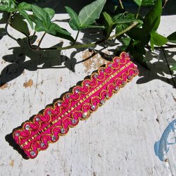 Pink med sten hrpynt med 10 cm spnde No.9