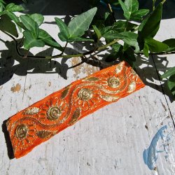  Orange hrpynt med 10 cm spnde No.33