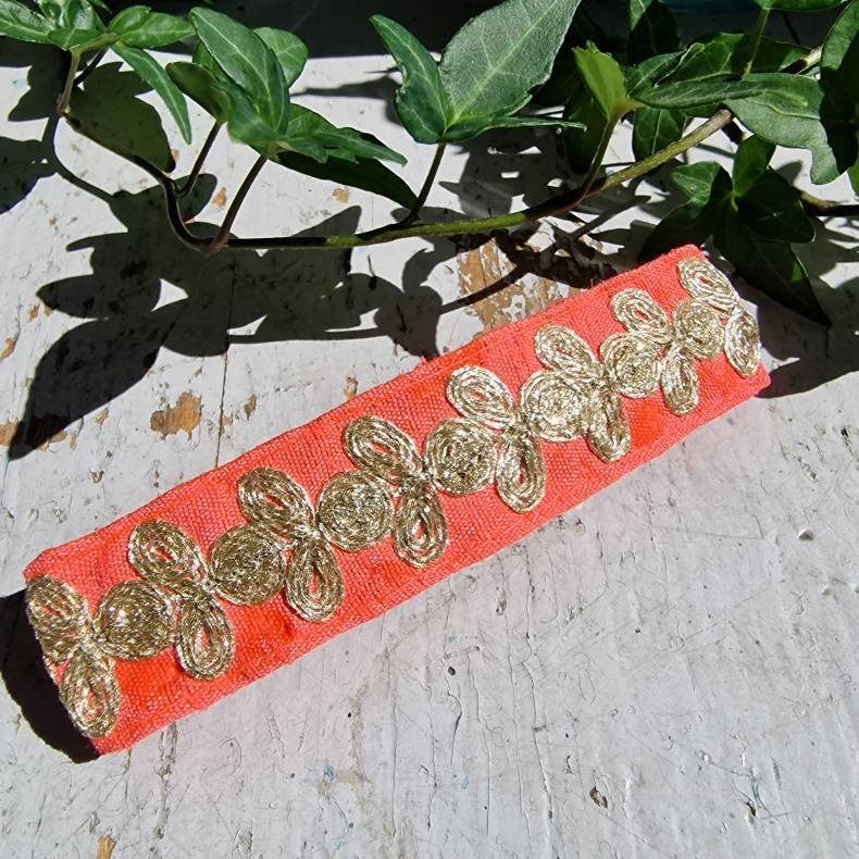 Orange neon hrpynt med 10 cm spnde No.35