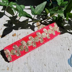 Pink hrpynt med 10 cm spnde No.11