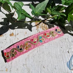 Lyserd hrpynt med 10 cm spnde No.3