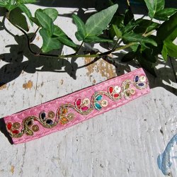 Lyserd hrpynt med 10 cm spnde No.3