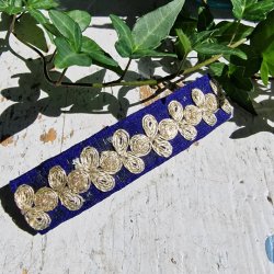 M�rk Bl� h�rpynt med 10 cm sp�nde No.65