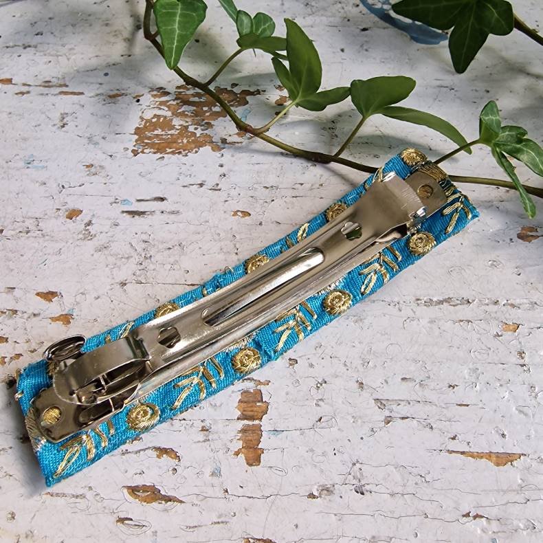 Turkis hrpynt med 10 cm spnde No. 44