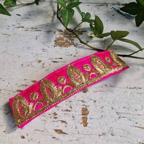 Pink hrpynt med 10 cm spnde No.18