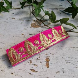 Pink hrpynt med 10 cm spnde No.18