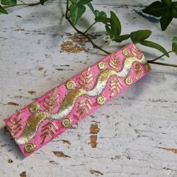 Lyserd hrpynt med 10 cm spnde No.6