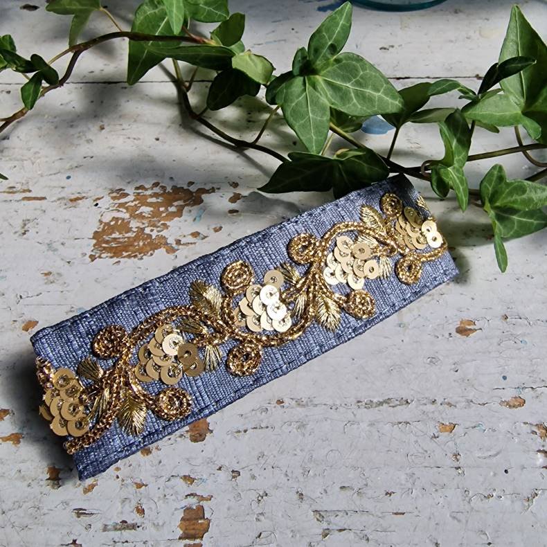 Gr/bl hrpynt med 10 cm spnde No.78