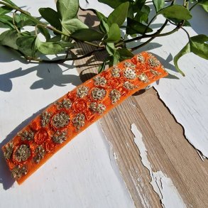 Orange hrpynt med 10 cm spnde No.36