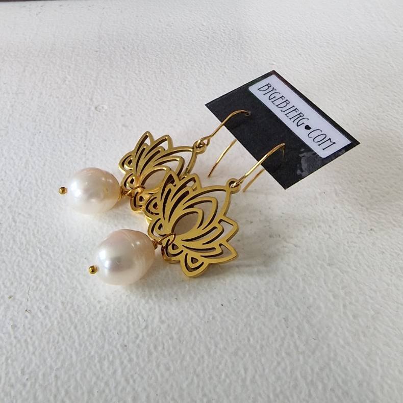  Lotus med stor ferskvandsperle G