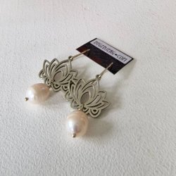 Lotus med stor ferskvandsperle S