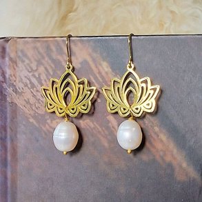  Lotus med stor ferskvandsperle G