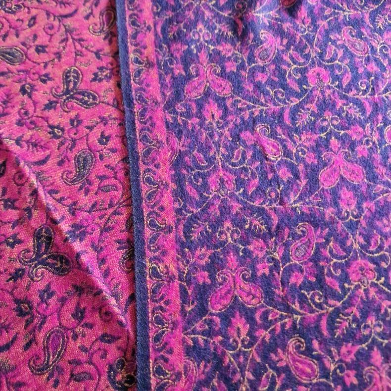 Meditationstppe Bllilla/rde toner