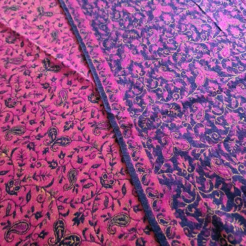 Meditationstppe Bllilla/rde toner