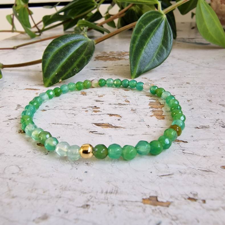 Pari armbnd grn agate facet 4 mm