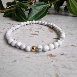 Pari armbnd howlite mat 4 mm