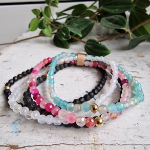 NO: 49 Unika Armbnds 5 stk. bundle str 18 cm