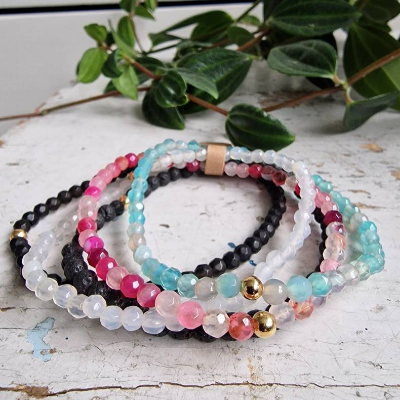 NO: 49 Unika Armbnds 5 stk. bundle str 18 cm