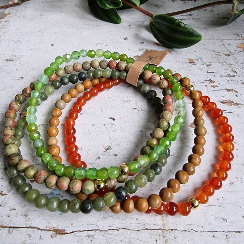 NO: 48 Unika Armbnds 5 stk. bundle str 18 cm