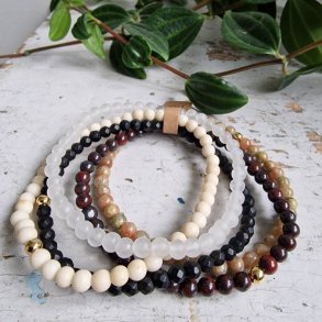 NO:46 Unika Armbnds 5 stk. bundle str 17,5 cm