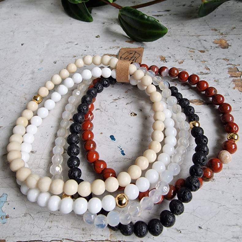 NO: 42 Unika Armbnds 5 stk. bundle str 16 cm