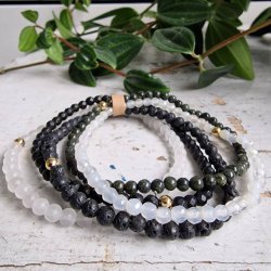 NO: 40 Unika Armbnds 5 stk. bundle str 18 cm