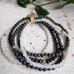 NO: 40 Unika Armbnds 5 stk. bundle str 18 cm