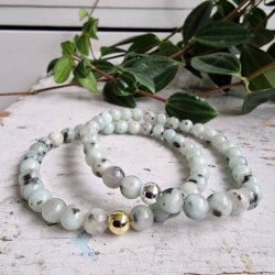 Kiwi jaspis armbnd 6 mm