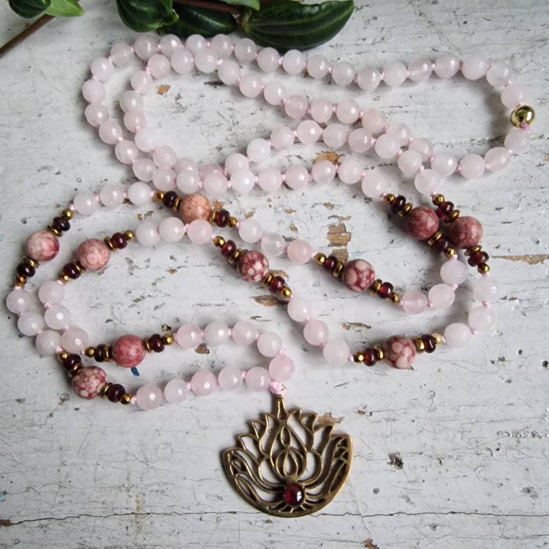 Lotus granat luksus boheme mala