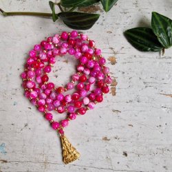 Pink agate Guanyin golden luksus boheme mala