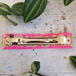 Pink hrpynt med 10 cm spnde No. 103