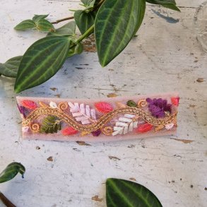 Rosa  hrpynt med 10 cm spnde No. 105