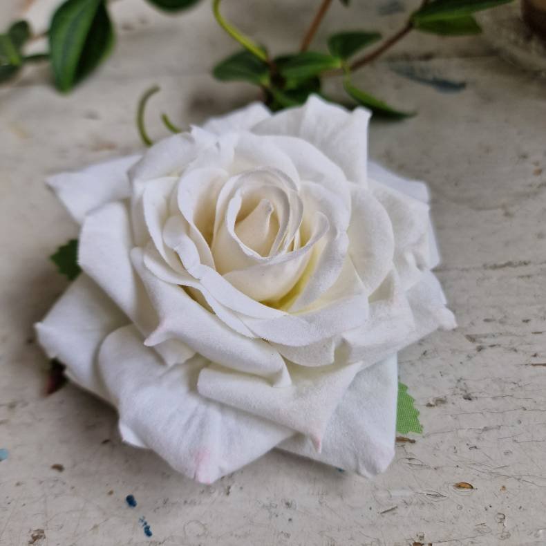Hvid rose blomster pynt S