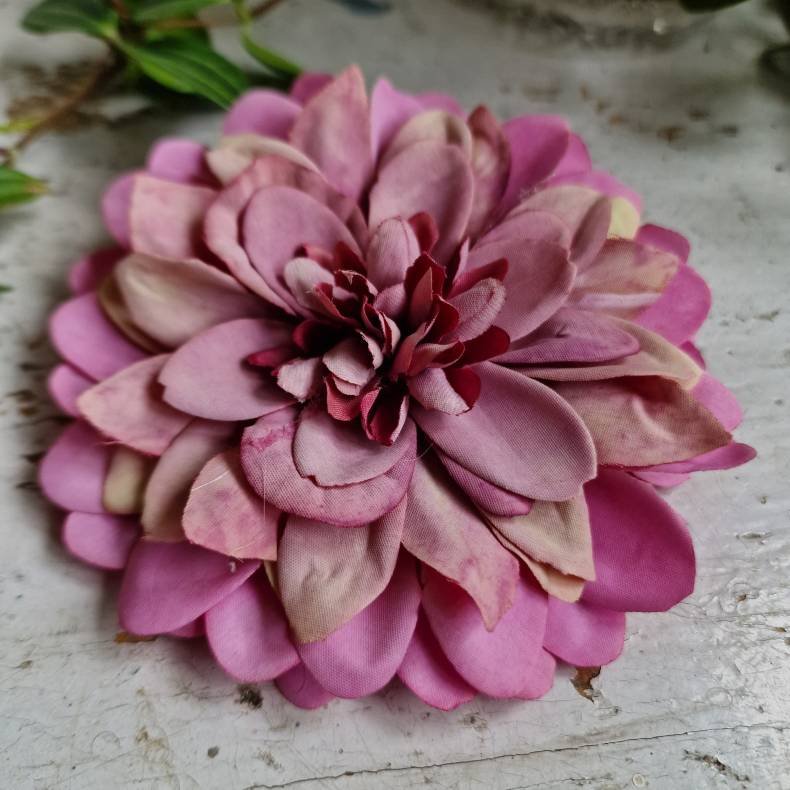 Lilla georgine flad blomster pynt S