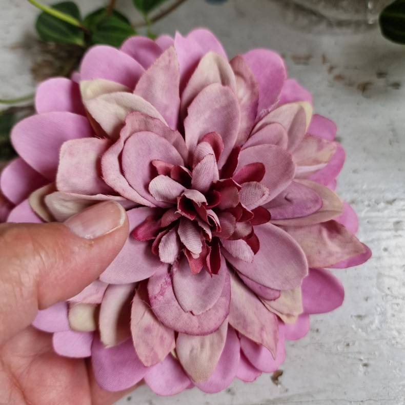 Lilla georgine flad blomster pynt S