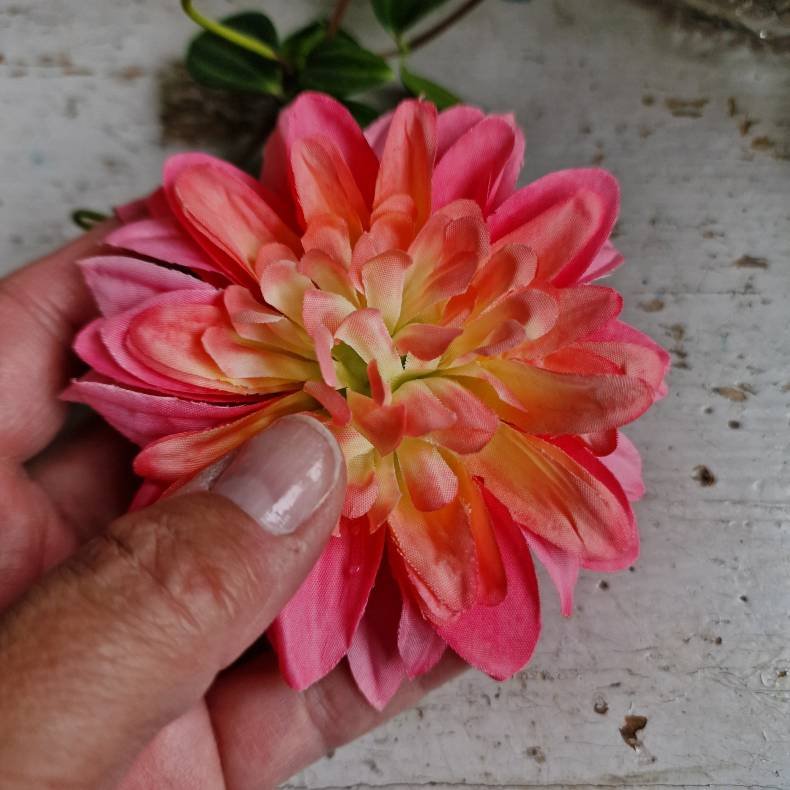 Pink/grn/gul krysantemum blomster clips M