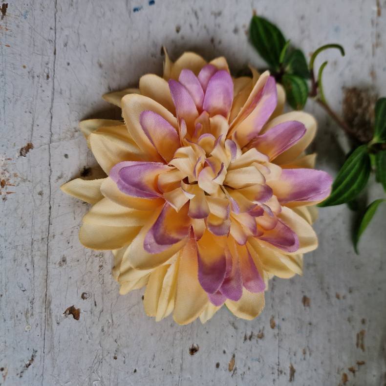 Gul/orange /lilla krysantemum blomster clips M