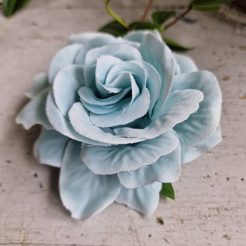 Lysebl rose blomster clips M