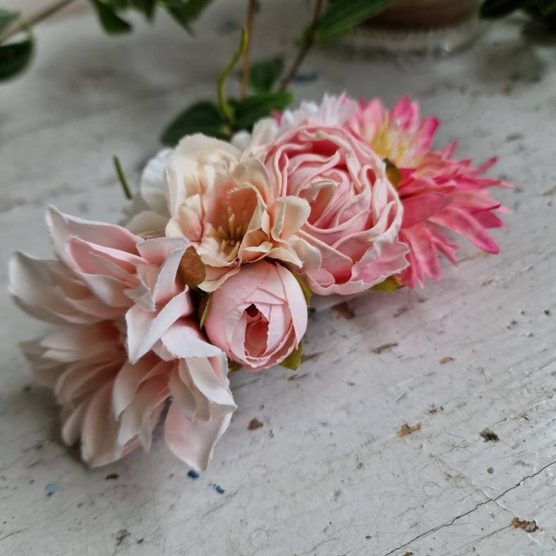 Rosa og hvide blomster mix hrspnde 10 cm NO: 41