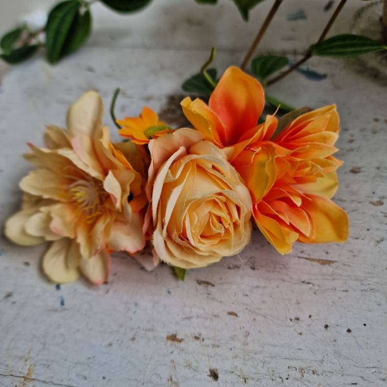 Orange blomster mix hrspnde 10 cm NO: 16