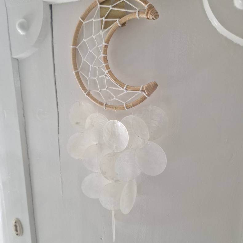 Drmmefanger Mne medium med skaller og vindspils effekt