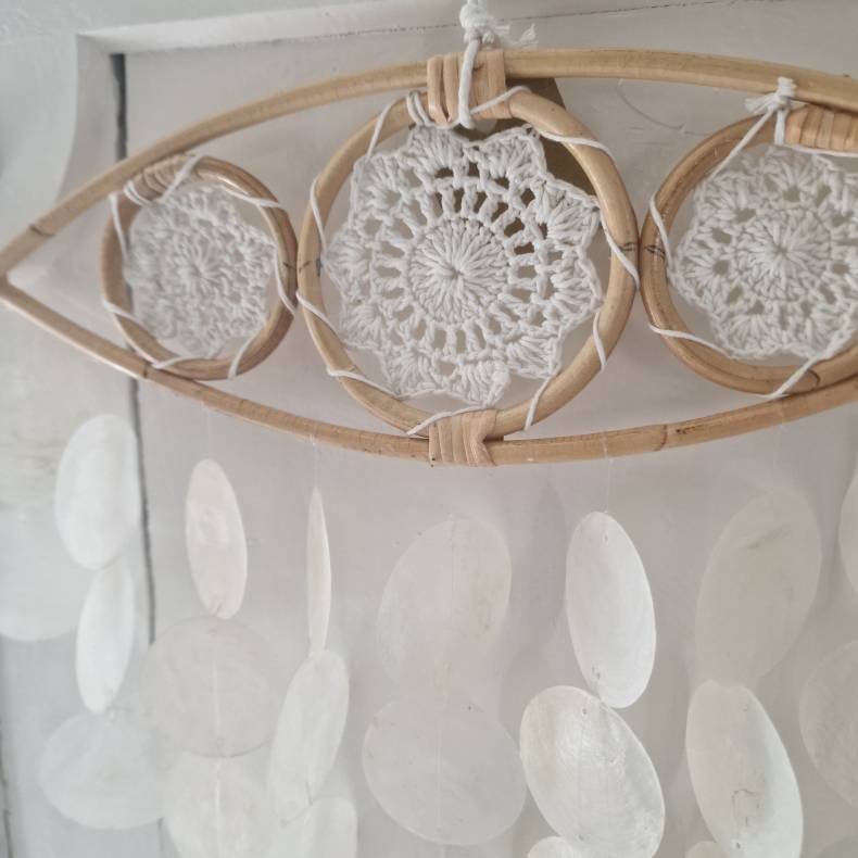 Drmmefanger 3 mandalaer i det tredje je med skaller og vindspils effekt