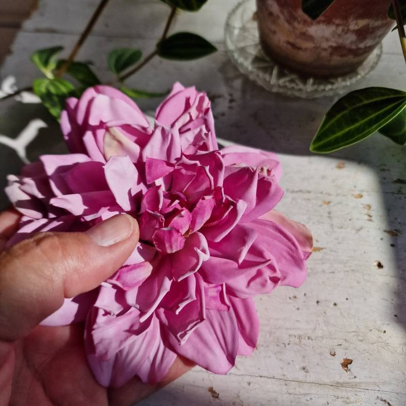 Lilla georgine blomster pynt S