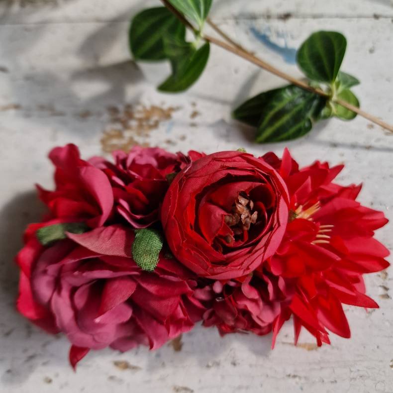 Rd mrk blomster mix hrspnde 10 cm NO: 52