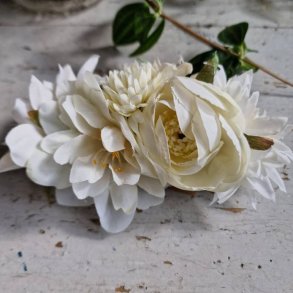 Hvidt blomster mix hrspnde 10 cm NO: 46