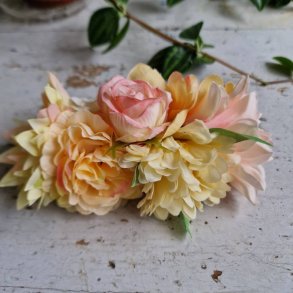 Gule og rosa blomster mix hrspnde 10 cm NO: 44