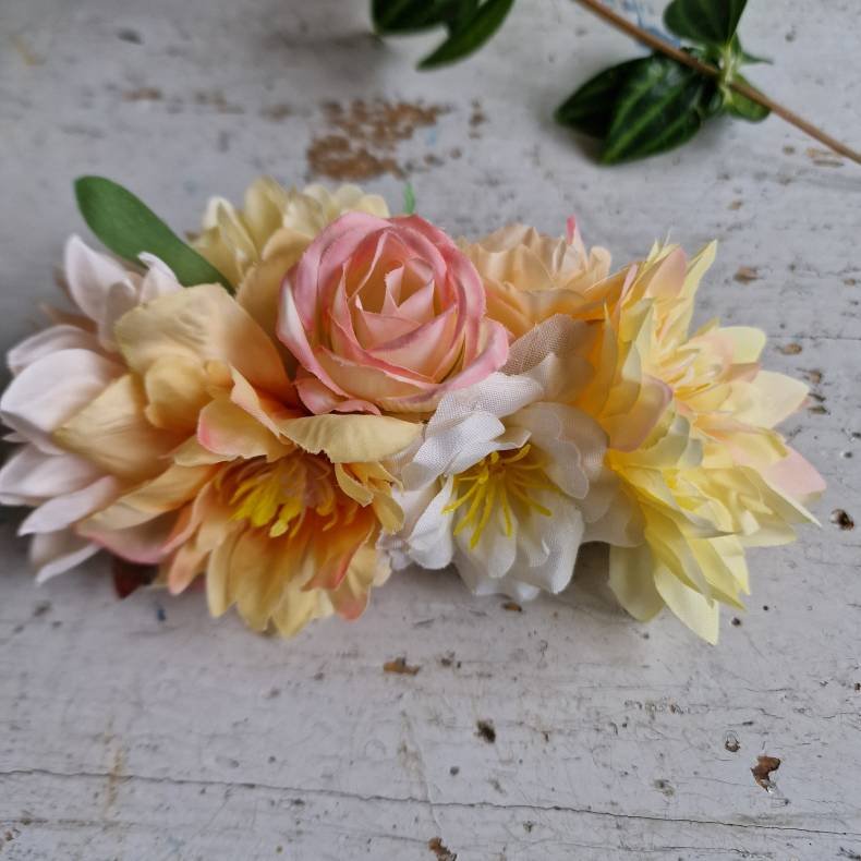 Gule og rosa blomster mix hrspnde 10 cm NO: 44