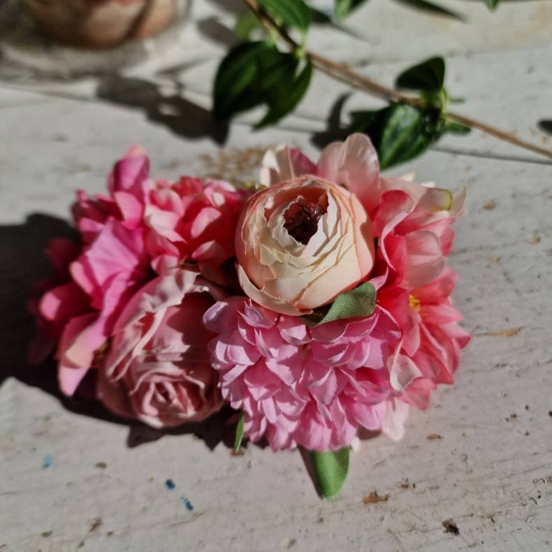 Pink og rosa blomster mix hrspnde 10 cm NO: 51