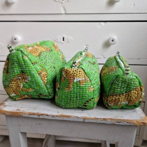 Grs grnne Indiske Bloktrykte kosmetik/toilettasker med tigere 